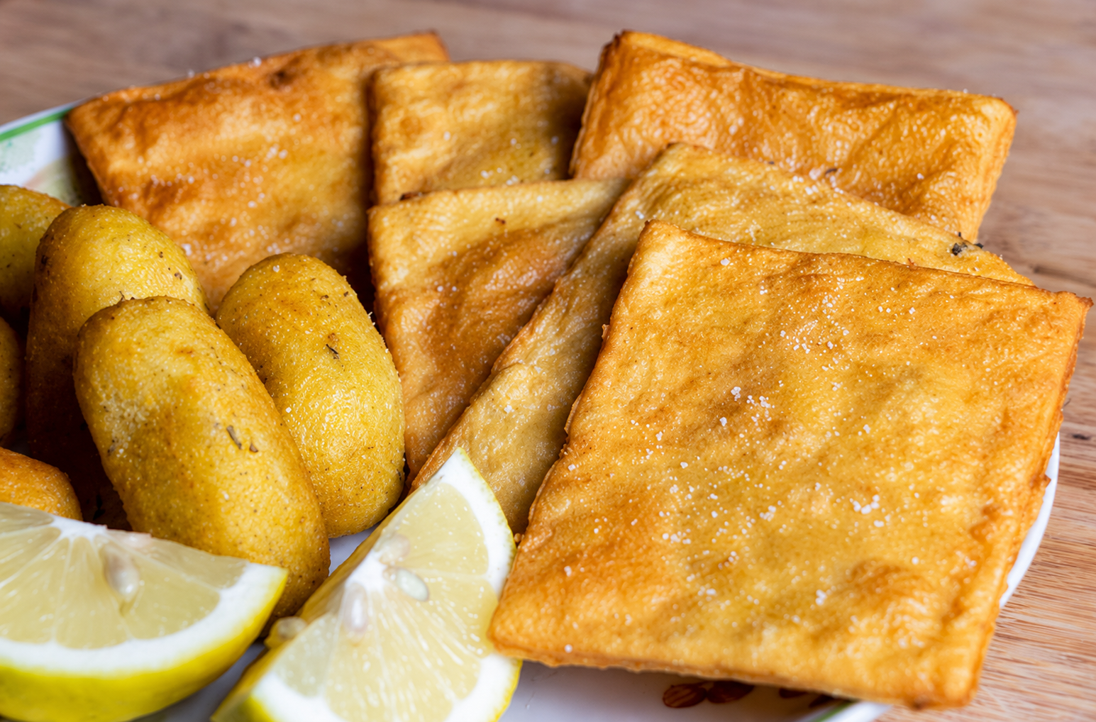 Panelle siciliane artigianali dorate